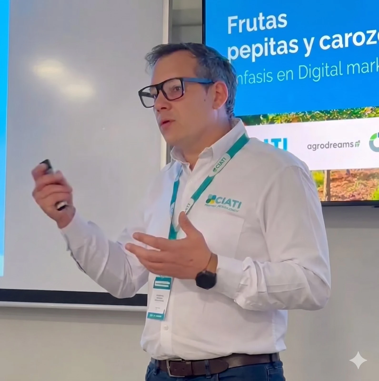Capacitaciones  presenciales y virtuales